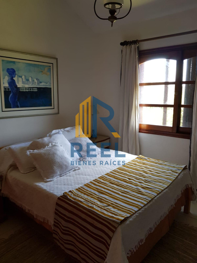 Casa ID.52 - Alquiler anual gran casa zona El Chorro a 100 mtrs del mar 