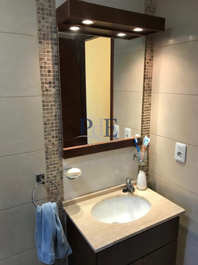 Casa de 3 dormitorios en La Juanita equipada 250 metros del mar. - Imagen 7