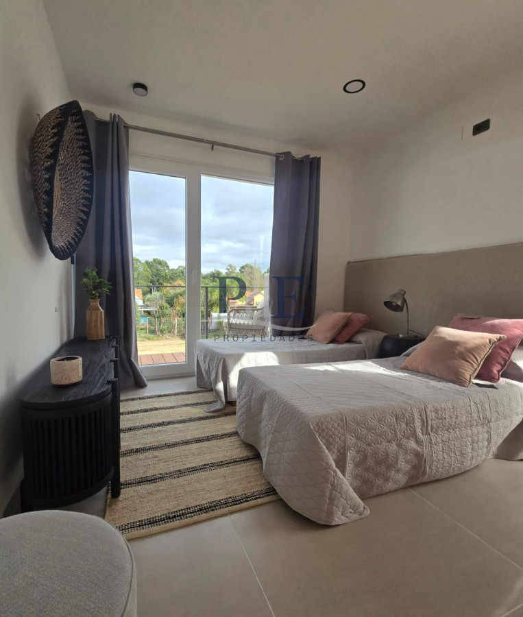 Casa a 500mts de la Playa en la Barra de 2 dormitorios. - Imagen 10