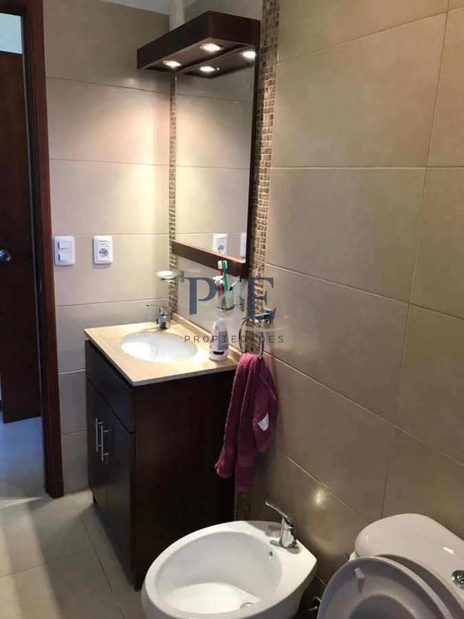 Casa de 3 dormitorios en La Juanita equipada 250 metros del mar. - Imagen 4