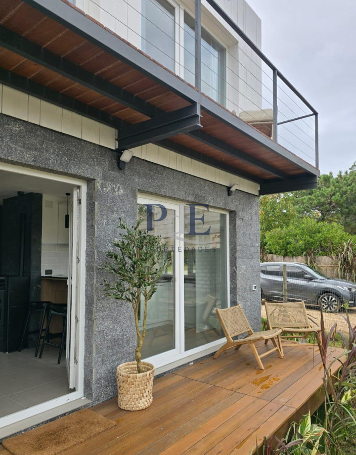 Casa a 500mts de la Playa en la Barra de 2 dormitorios. - Imagen 8