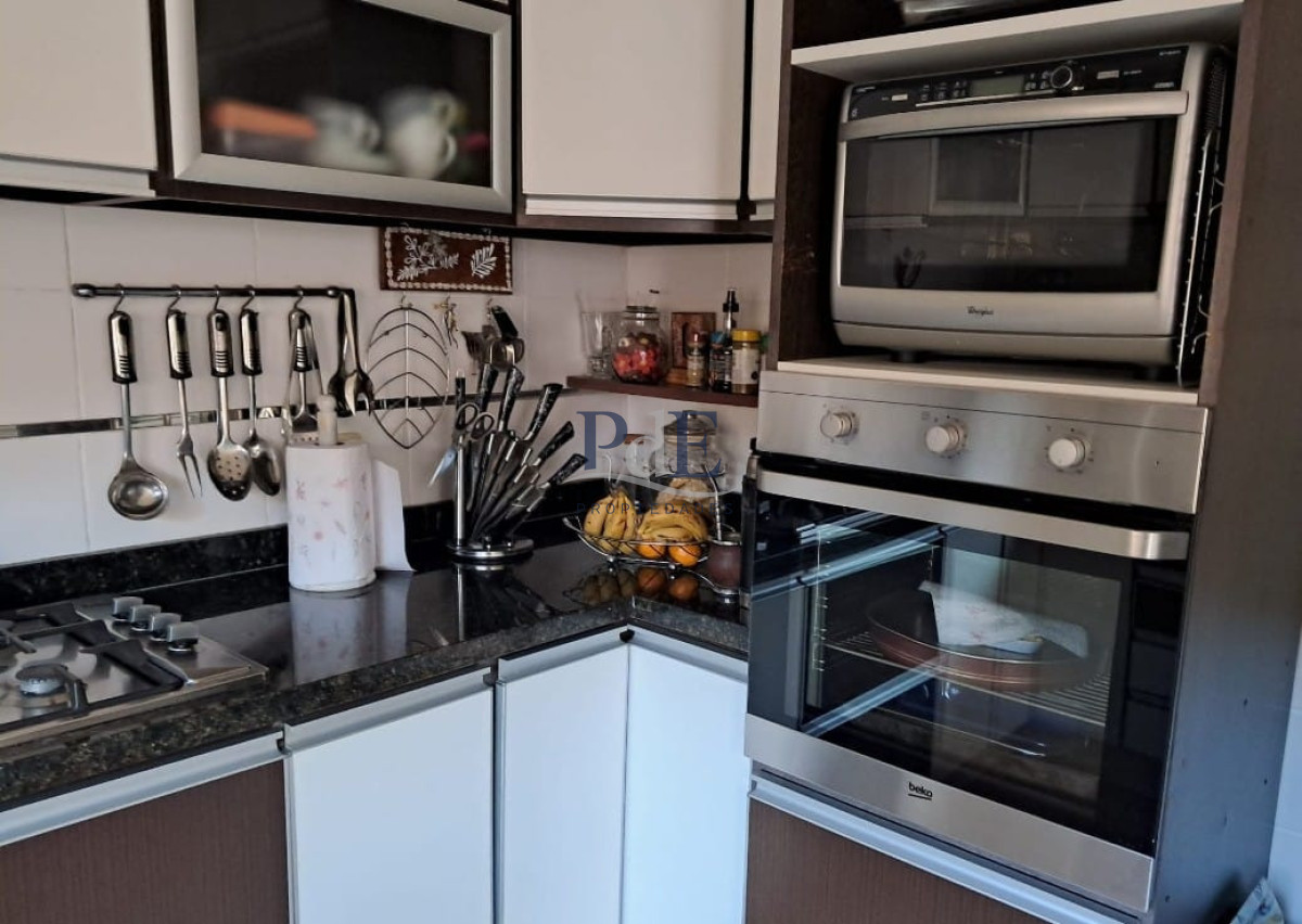 CASA EN VENTA JARDINES DE CORDOBA 2 DORM + BARBACOA INDEPENDIENTE U$S 350000MIL DOLARES  - Imagen 10