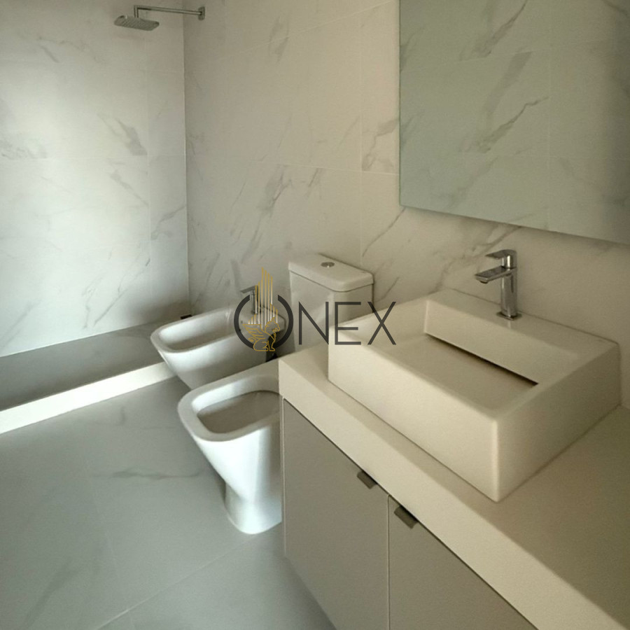Apartamento ID.2215 - Venta Apartamento Exclusivo de dos dormitorios en Carrasco