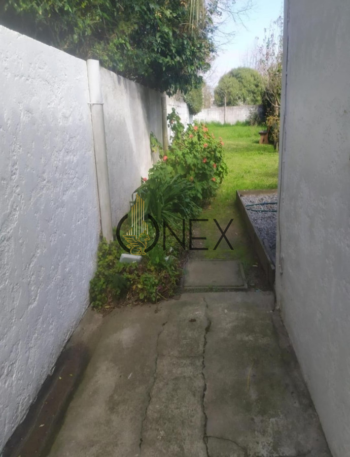Apartamento ID.2707 - Venta de apartamento en Salinas Sur a 2 cuadras del Arco
