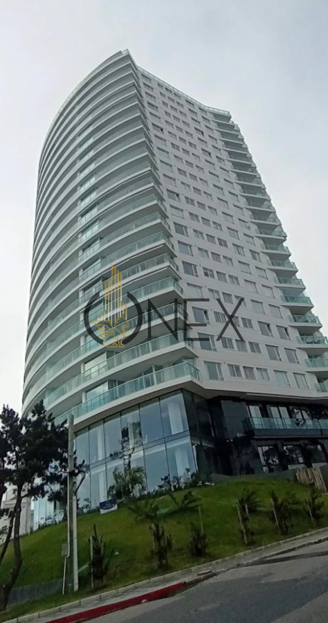 Apartamento ID.1199 - SE VENDE APARTAMENTO PARAMOUNT TOWER PUNTA DEL ESTE
