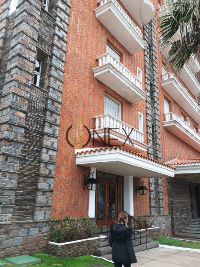 Apartamento ID.2678 - Venta excelente ubicación 1 dormitorio Península