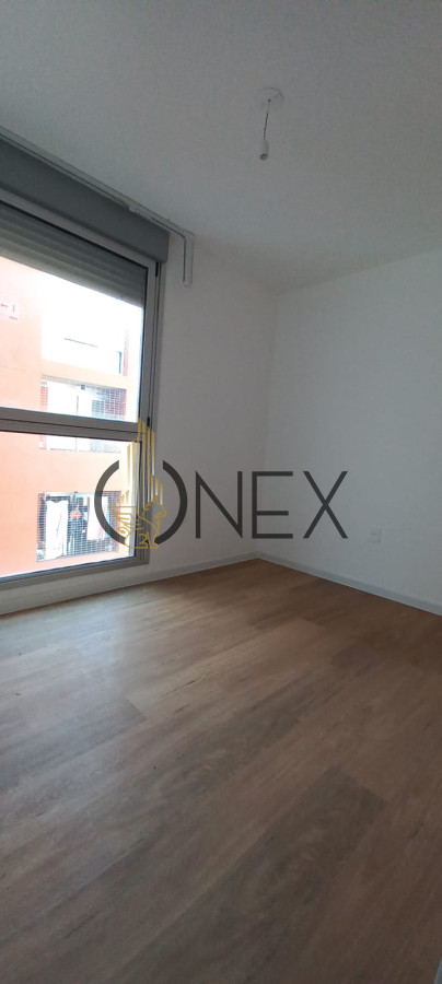 Apartamento ID.3321 - Alquiler de Apartamento 2 dormitorios + cochera vista a la rambla Barrio Sur