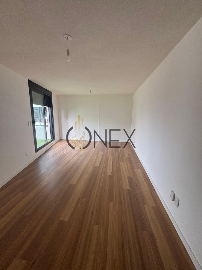 Apartamento ID.3182 - Agradable Departamento de 2 Dormitorios en La Blanqueada con Garaje y Patio Incluido
