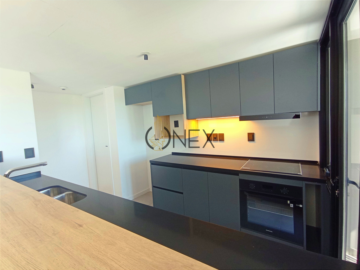 Apartamento ID.2000 - Venta – Apartamento de 3 dormitorios en Carrasco, Montevideo