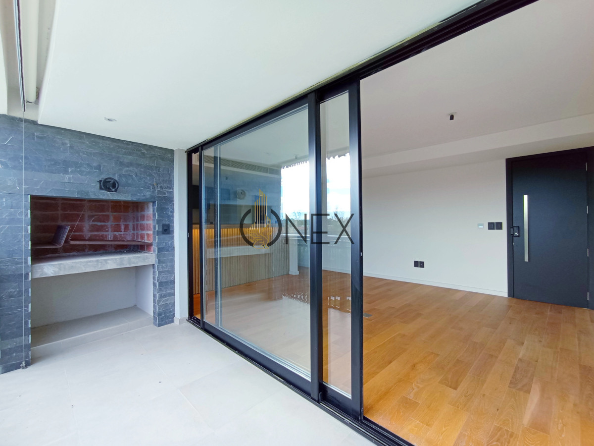 Apartamento ID.2000 - Venta – Apartamento de 3 dormitorios en Carrasco, Montevideo