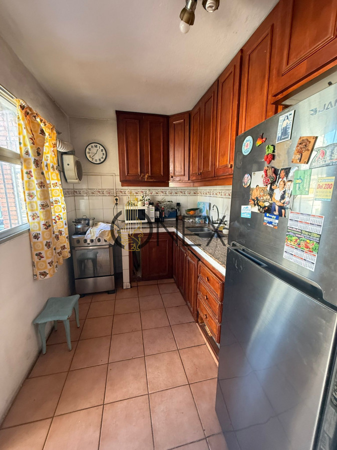 Apartamento ID.2586 - VENTA APARTAMENTO POCITOS CON SALDO EN ANV