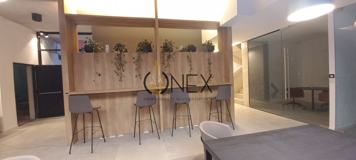 Apartamento ID.3518 - VENTA DE APARTAMENTO CON COCHERA VISTA A LA RAMBLA EN BARRIO SUR 