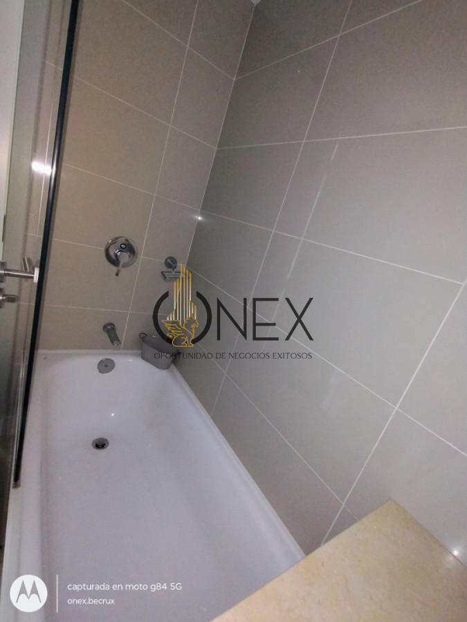 Apartamento ID.4243 - Alquiler anual en torre con amenities – Punta del Este 2 dormitorios 2 baños 