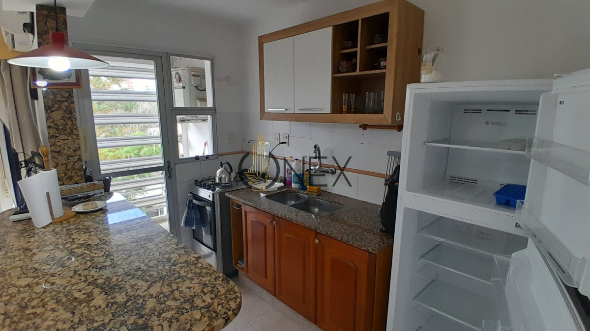 Apartamento ID.3089 - Se vende apartamento en 3er piso - Atlántida
