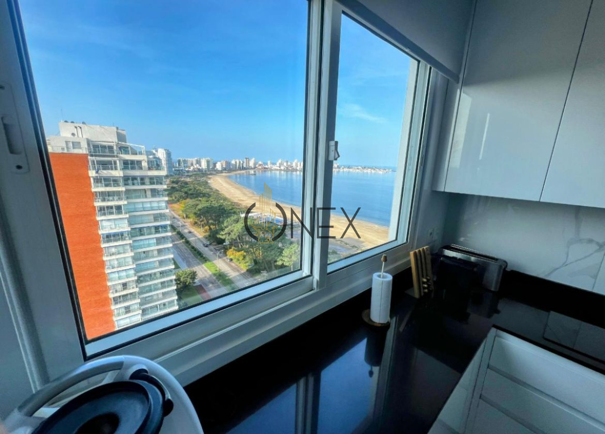 Apartamento ID.1199 - SE VENDE APARTAMENTO PARAMOUNT TOWER PUNTA DEL ESTE