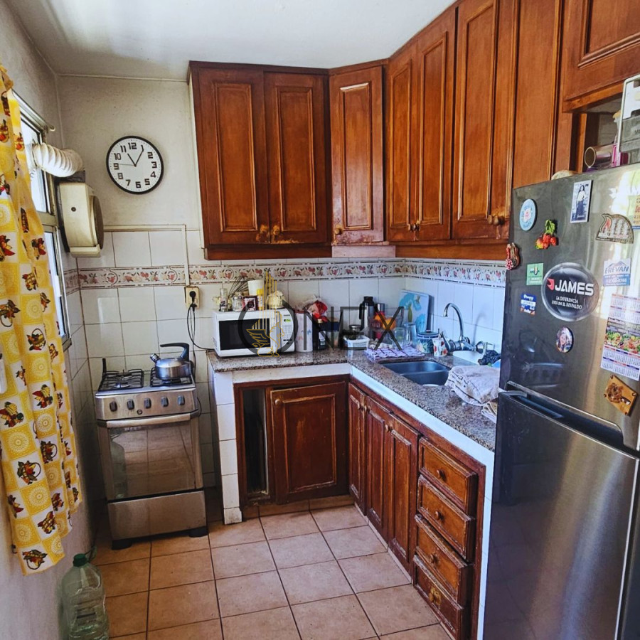 Apartamento ID.2004 - VENTA APARTAMENTO DE 4 DORMITORIOS Y DOS BAÑOS EN POCITOS