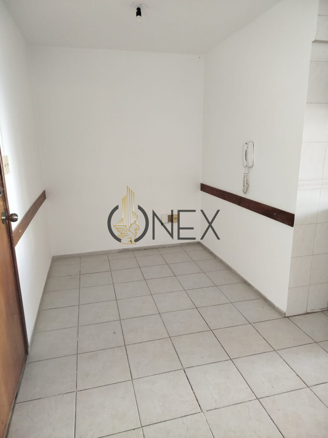 Apartamento ID.3295 - Venta Apartamento 3 dormitorios + servicio en Punta Carretas 