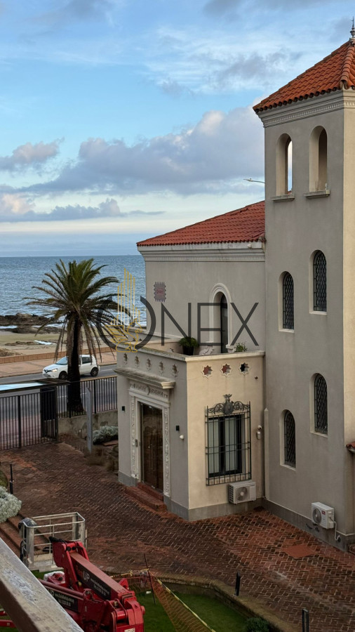 Apartamento ID.2574 - VENTA APARTAMENTO CON TERRAZA DE 78 METROS CUADRADOS Y GARAGE