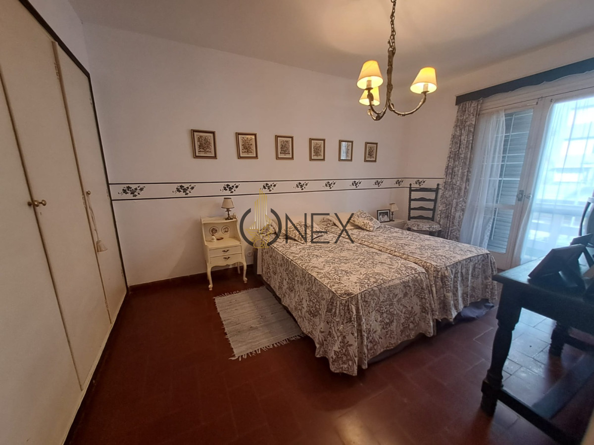 Apartamento ID.2635 - Alquiler 4 dormitorios espectacular de julio a noviembre 
