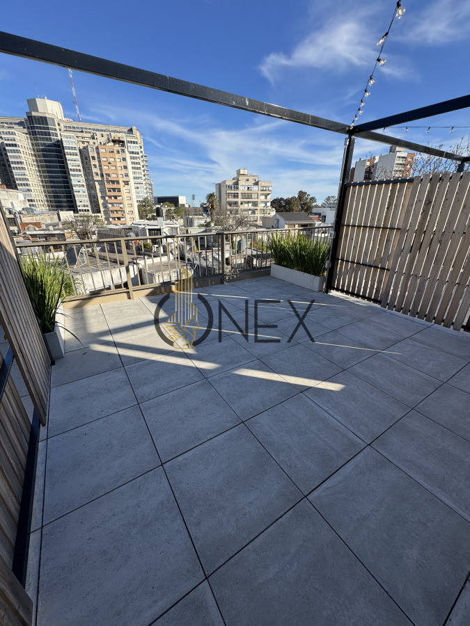 Apartamento ID.3215 - Alquiler 1 Dormitorio a estrenar con garaje, balcón y terraza privada !
