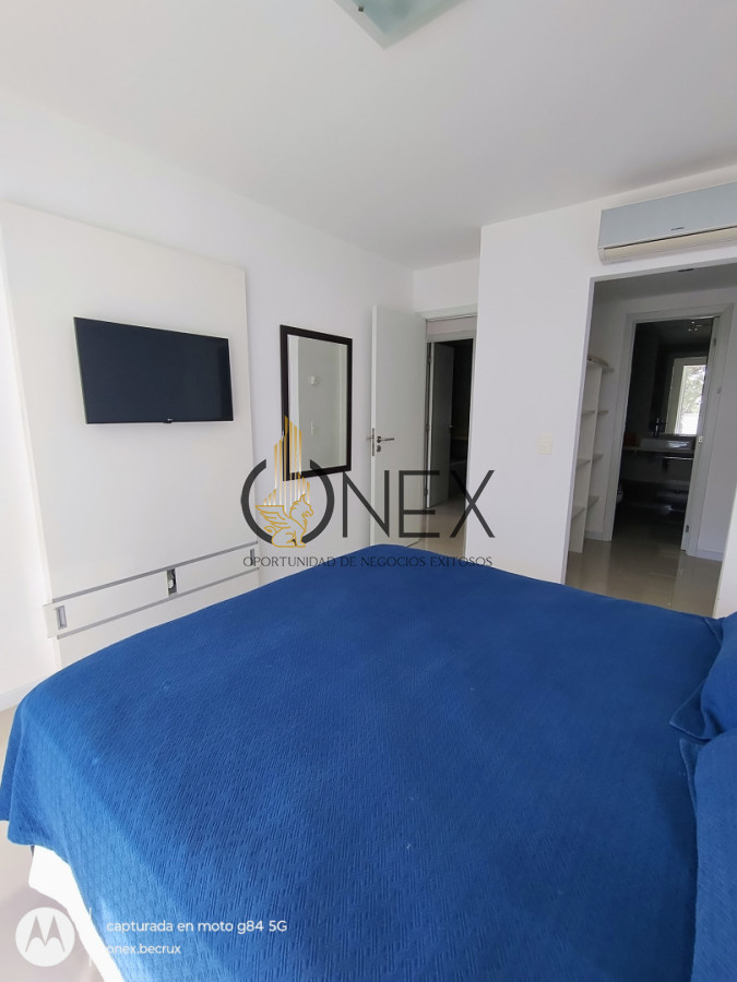 Apartamento ID.4243 - Alquiler anual en torre con amenities – Punta del Este 2 dormitorios 2 baños 