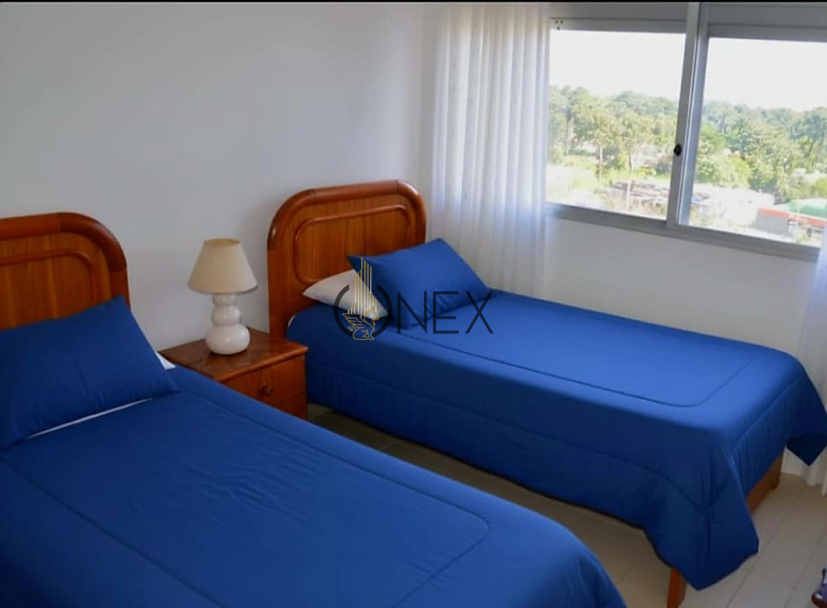 Apartamento ID.3308 - En Venta piso 8 con Vista Espectacular a Isla Gorriti !