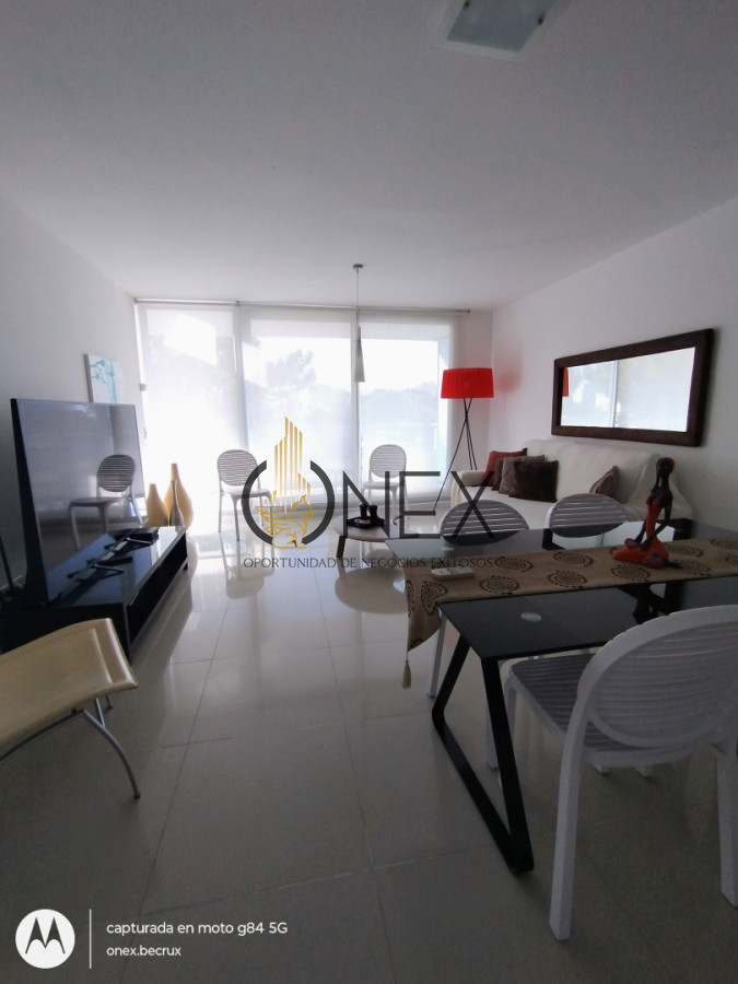 Apartamento ID.4243 - Alquiler anual en torre con amenities – Punta del Este 2 dormitorios 2 baños 