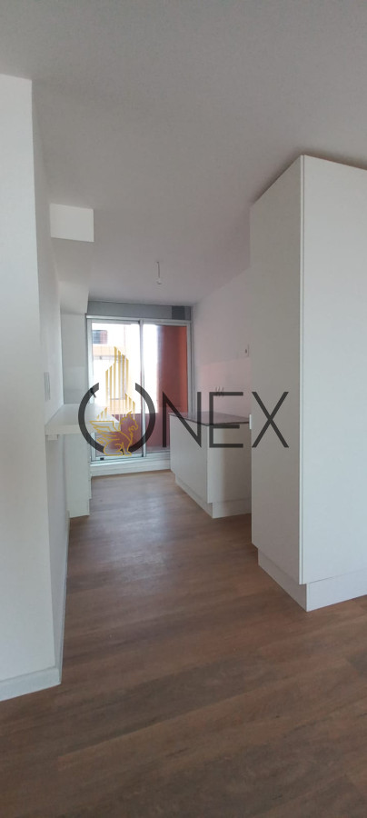 Apartamento ID.3321 - Alquiler de Apartamento 2 dormitorios + cochera vista a la rambla Barrio Sur