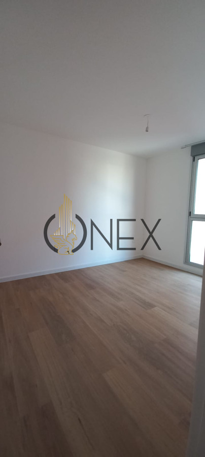 Apartamento ID.3321 - Alquiler de Apartamento 2 dormitorios + cochera vista a la rambla Barrio Sur