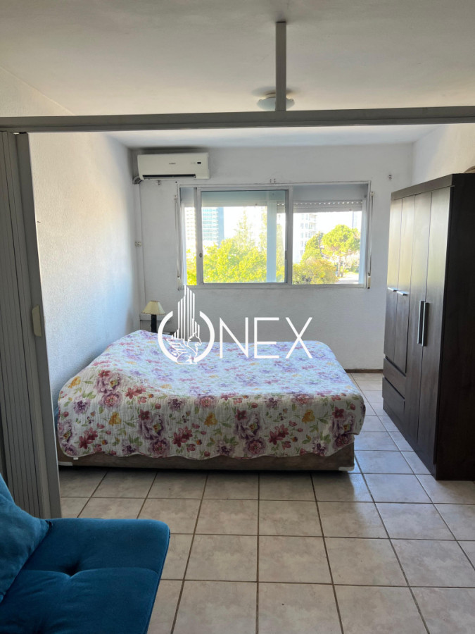 Apartamento ID.1710 - Oportunidad de Alquiler Monoambiente Anual o invernal  en Punta del Este