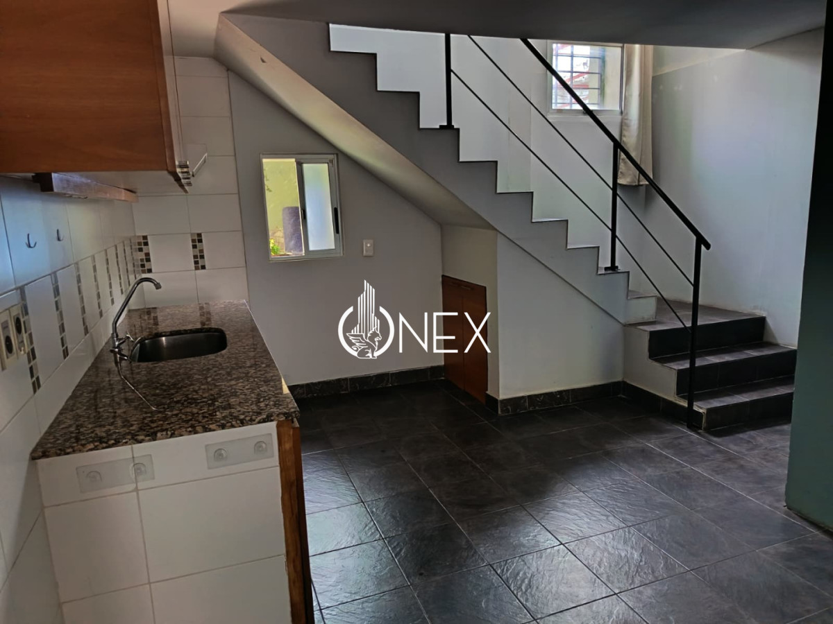 Apartamento ID.4460 - Casa Céntrica en alquiler-Paysandú