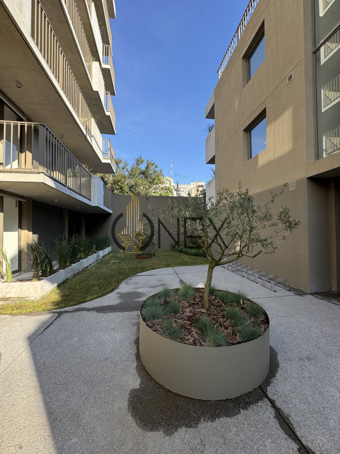 Apartamento ID.3215 - Alquiler 1 Dormitorio a estrenar con garaje, balcón y terraza privada !