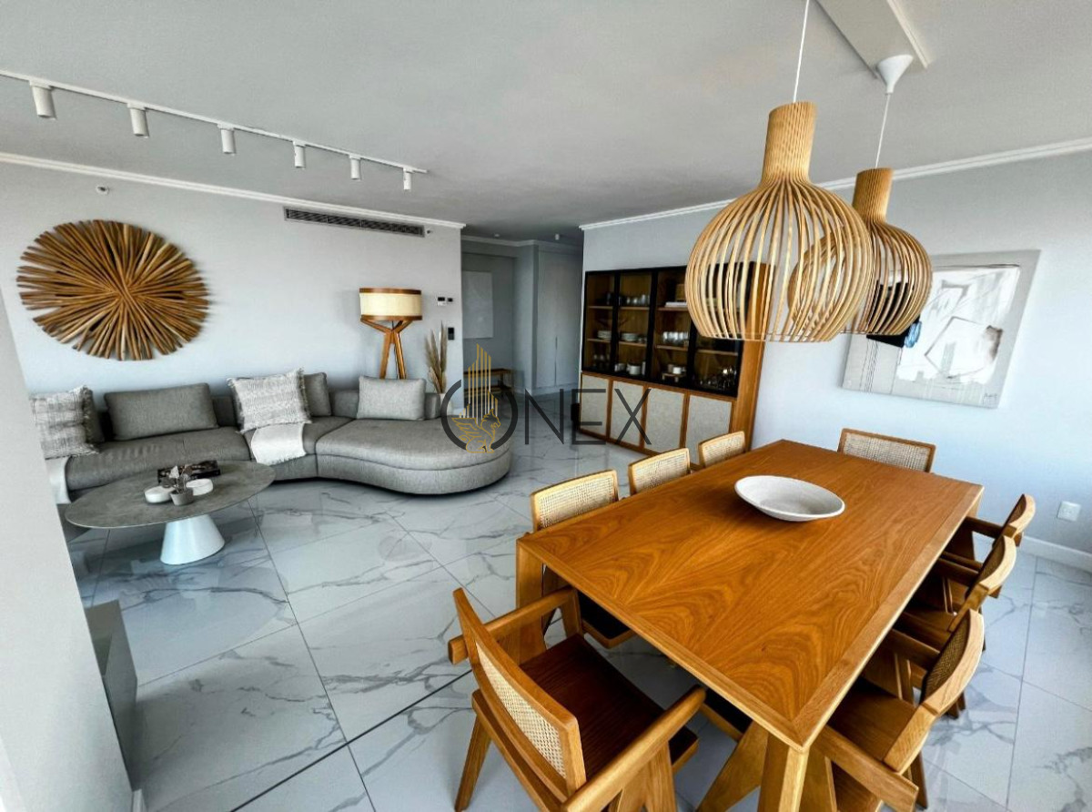 Apartamento ID.1199 - SE VENDE APARTAMENTO PARAMOUNT TOWER PUNTA DEL ESTE