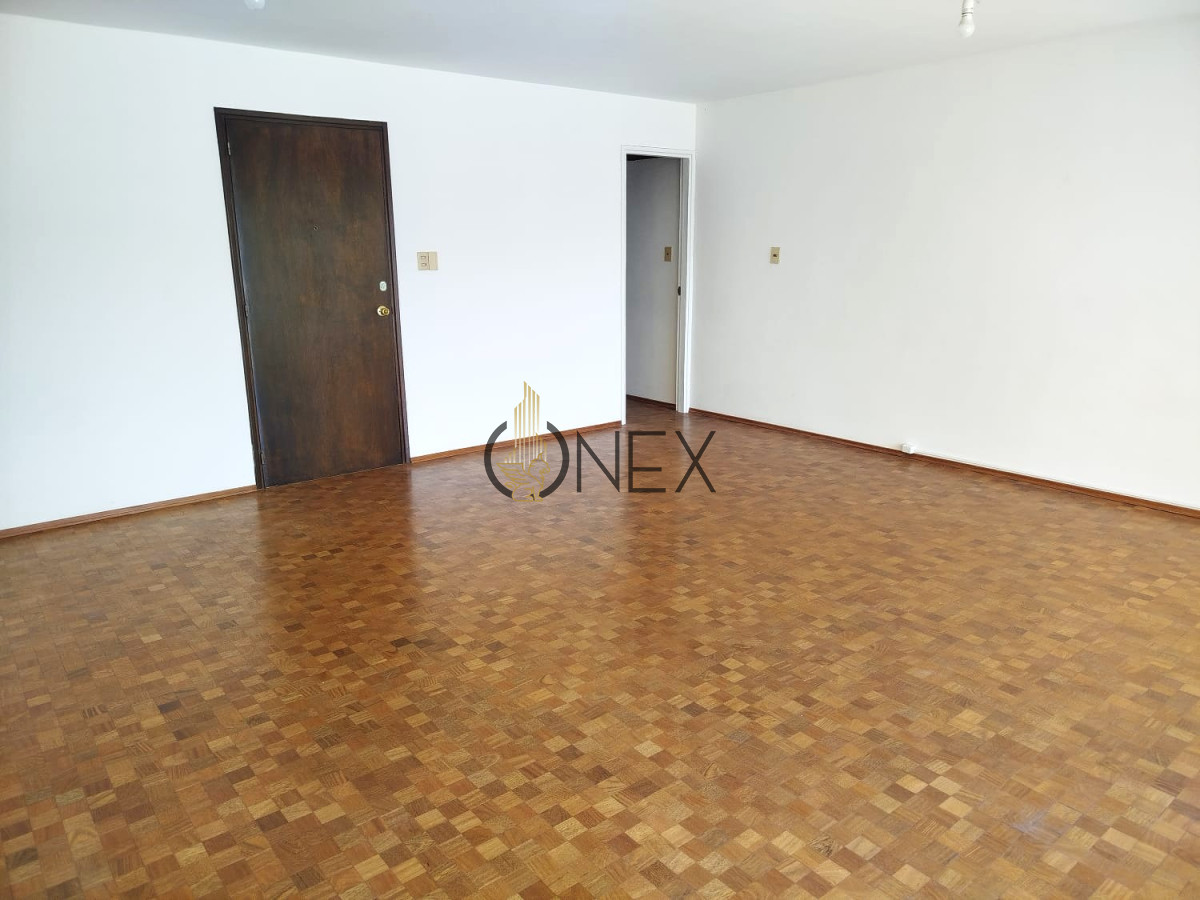 Apartamento ID.3295 - Venta Apartamento 3 dormitorios + servicio en Punta Carretas 