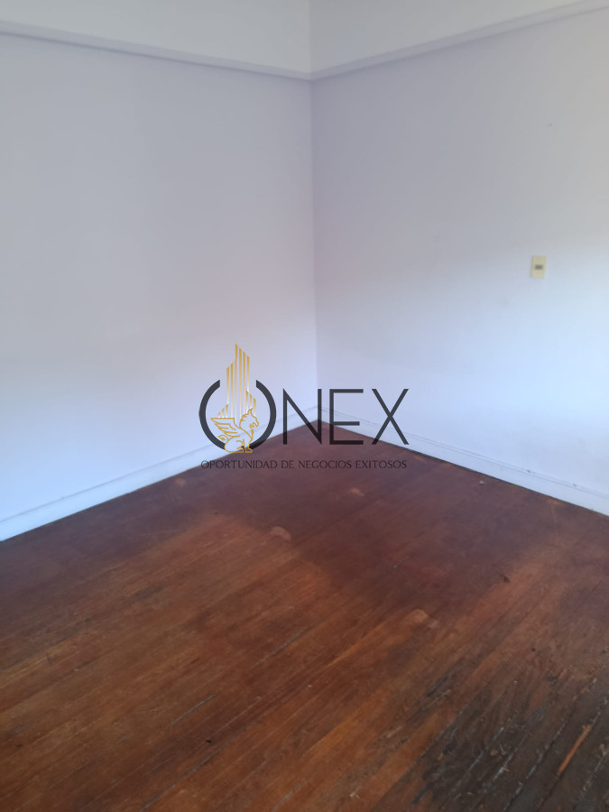 Apartamento ID.3588 - Apto tres dormitorios y dos baños a 100mt de Plaza Independencia