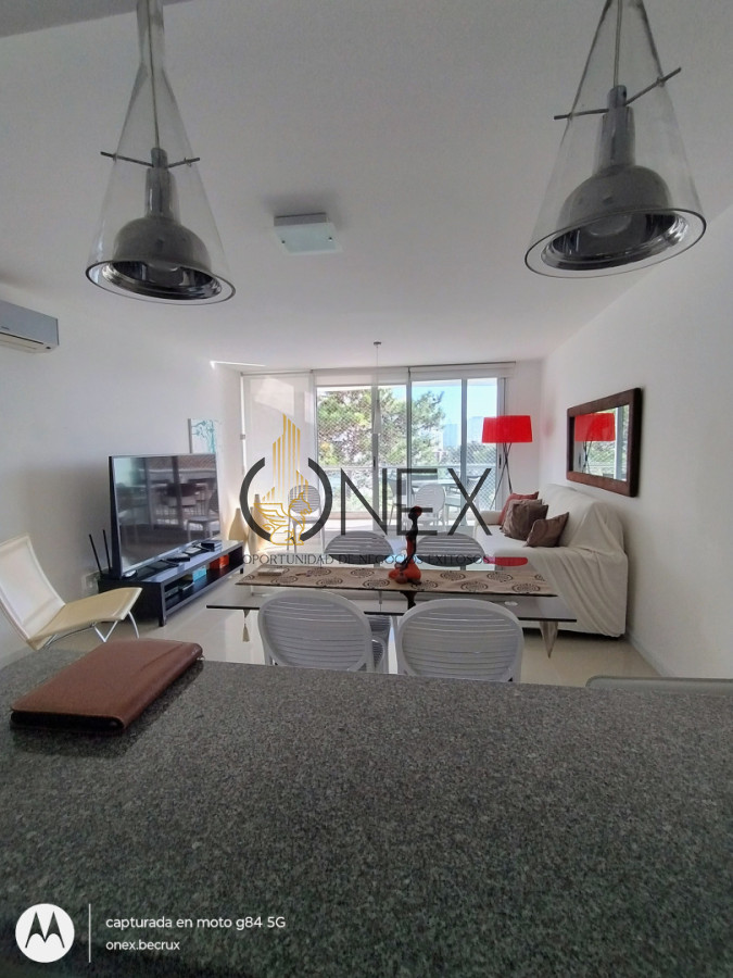 Apartamento ID.4243 - Alquiler anual en torre con amenities – Punta del Este 2 dormitorios 2 baños 