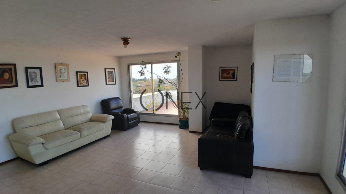 Apartamento ID.3089 - Se vende apartamento en 3er piso - Atlántida