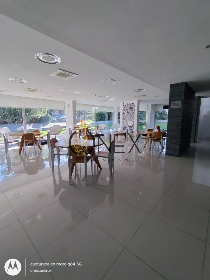 Apartamento ID.4243 - Alquiler anual en torre con amenities – Punta del Este 2 dormitorios 2 baños 