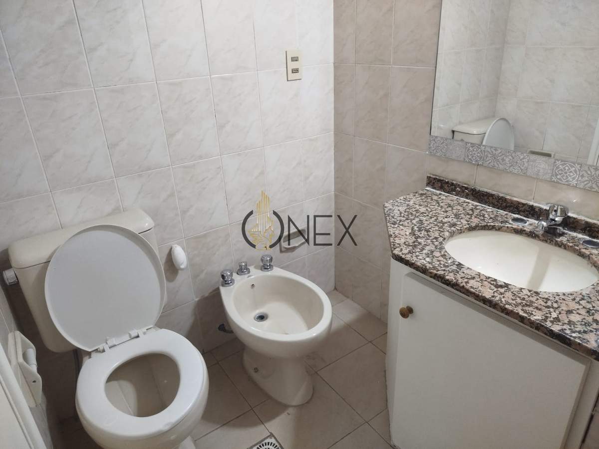 Apartamento ID.3295 - Venta Apartamento 3 dormitorios + servicio en Punta Carretas 
