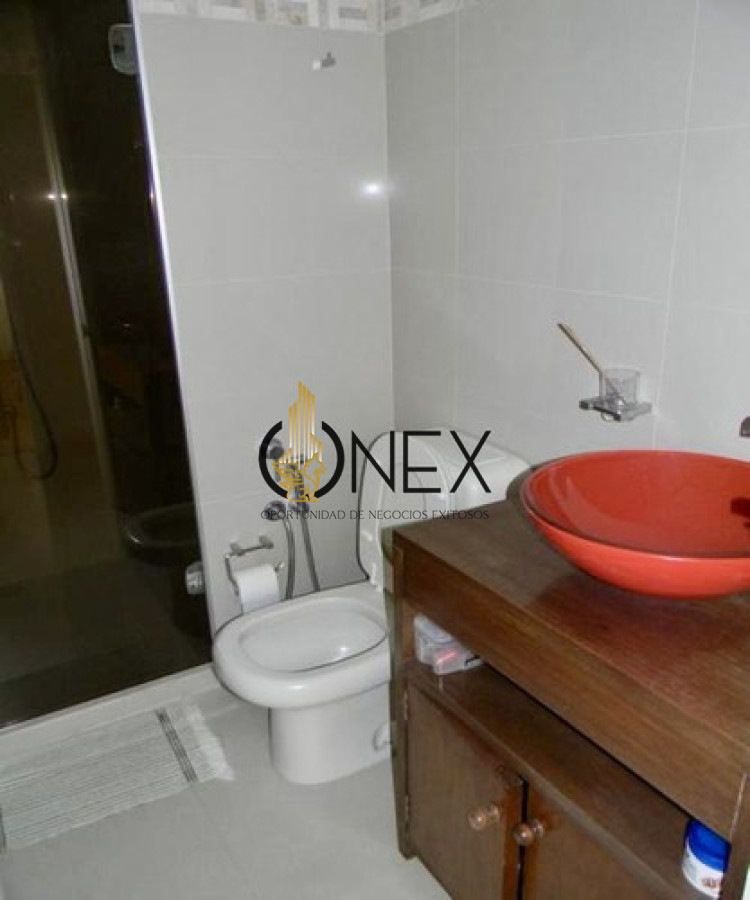 Apartamento ID.3464 - En venta apartamento en Punta del Este de 4 dormitorios. Con vista al puerto