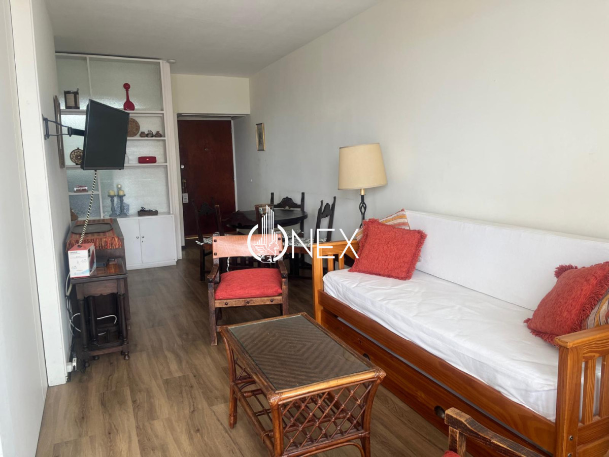 Apartamento ID.4484 - Alquiler invernal de 1 dormitorios en Penìnsula con vista al mar.