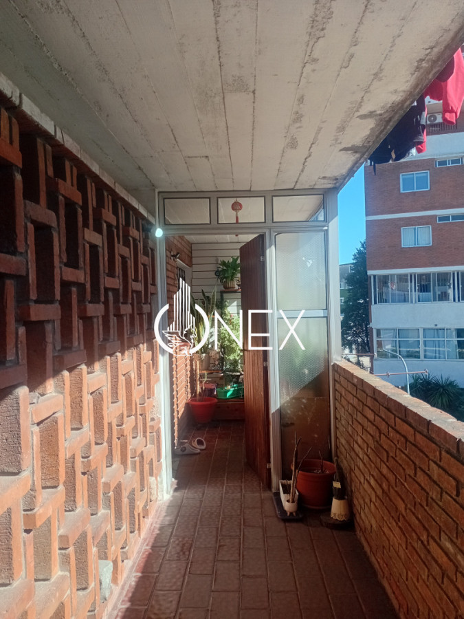 Apartamento ID.4566 - ONEX VENDE APTO EN CAPURRO