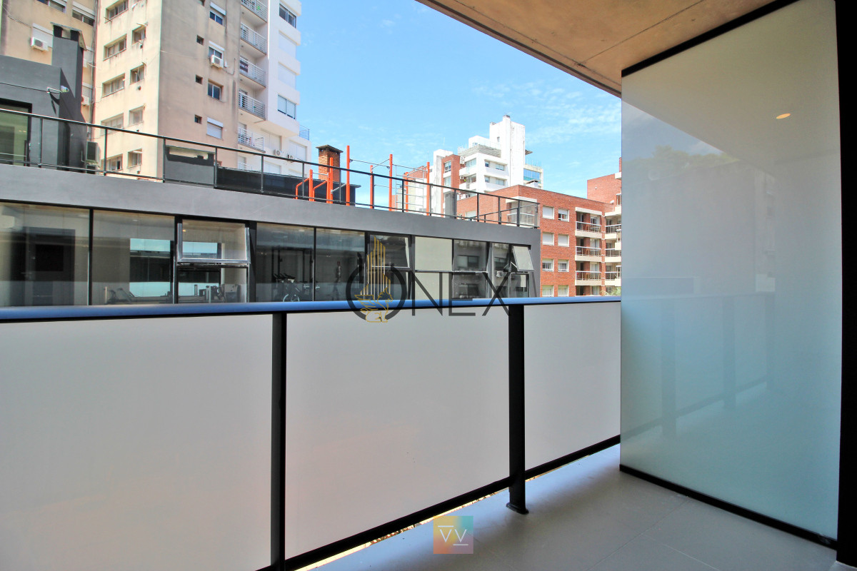 Apartamento ID.2695 - VENTA MONOAMBIENTE POCITOS CON RENTA