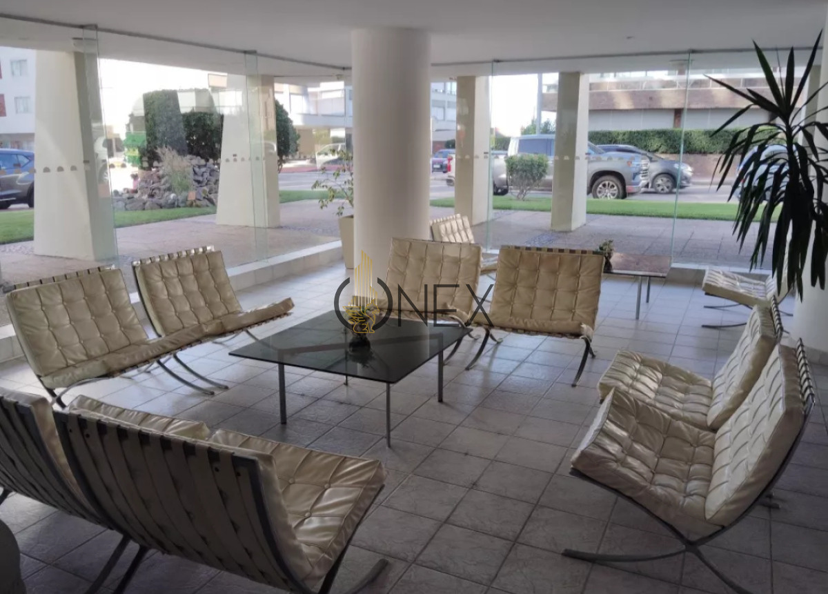 Apartamento ID.1936 - Apartamento en Punta del Este, Península