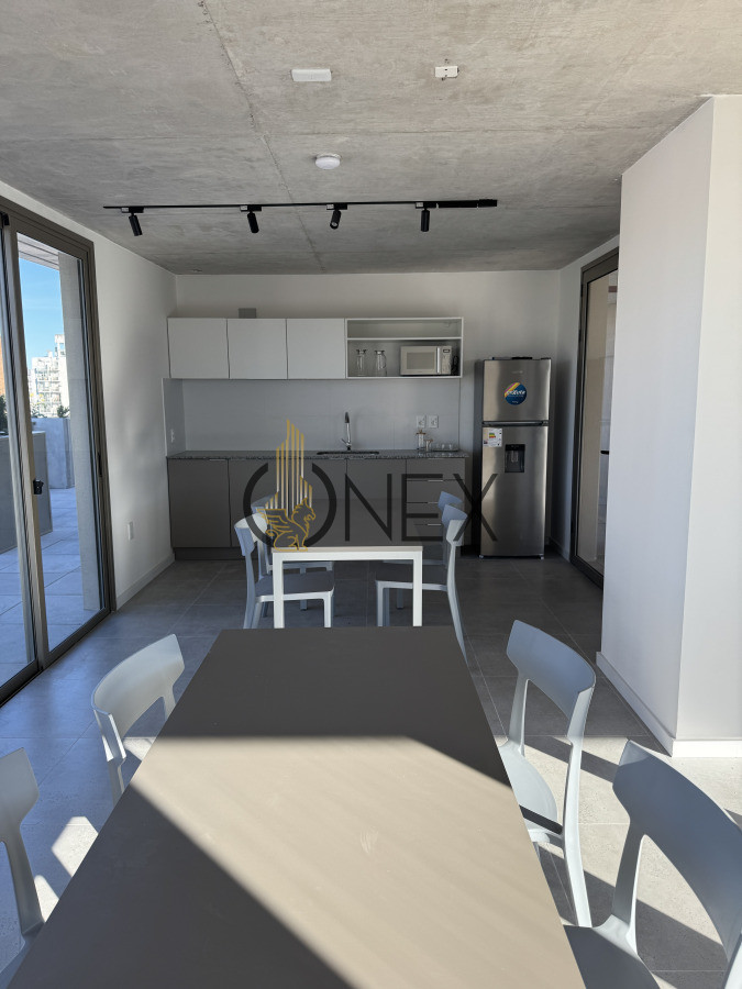 Apartamento ID.3215 - Alquiler 1 Dormitorio a estrenar con garaje, balcón y terraza privada !