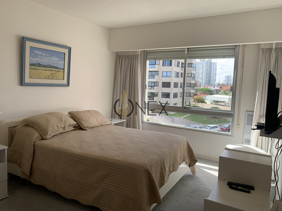 Apartamento ID.2478 - VENTA HERMOSO APARTAMENTO PUNTA DEL ESTE