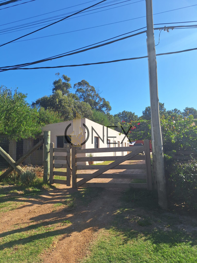 Apartamento ID.1176 - Monoambiente en alquiler anual en La Floresta