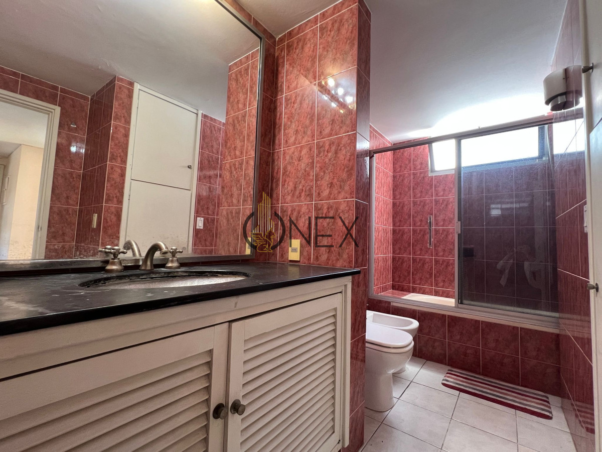 Apartamento ID.1855 -  Alquiler apartamento Pocitos  2 dormitorios con garaje