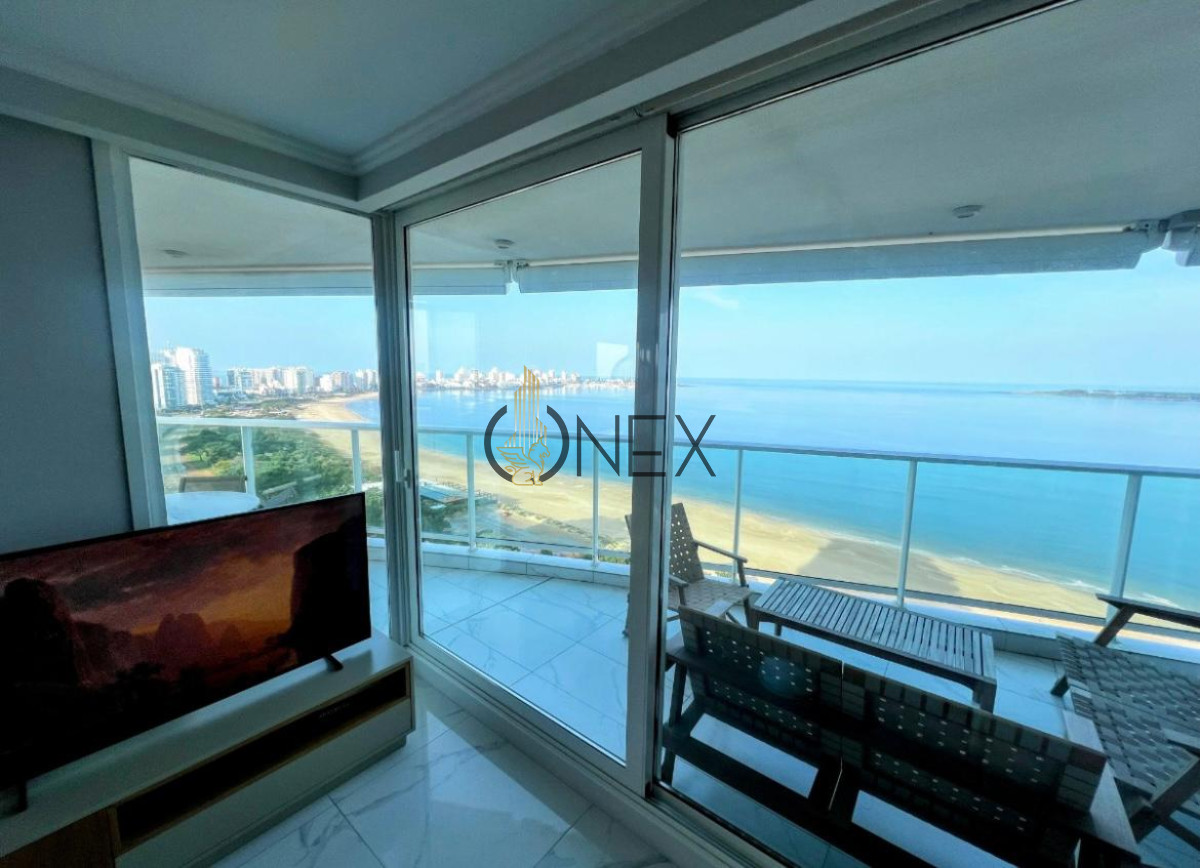 Apartamento ID.1199 - SE VENDE APARTAMENTO PARAMOUNT TOWER PUNTA DEL ESTE