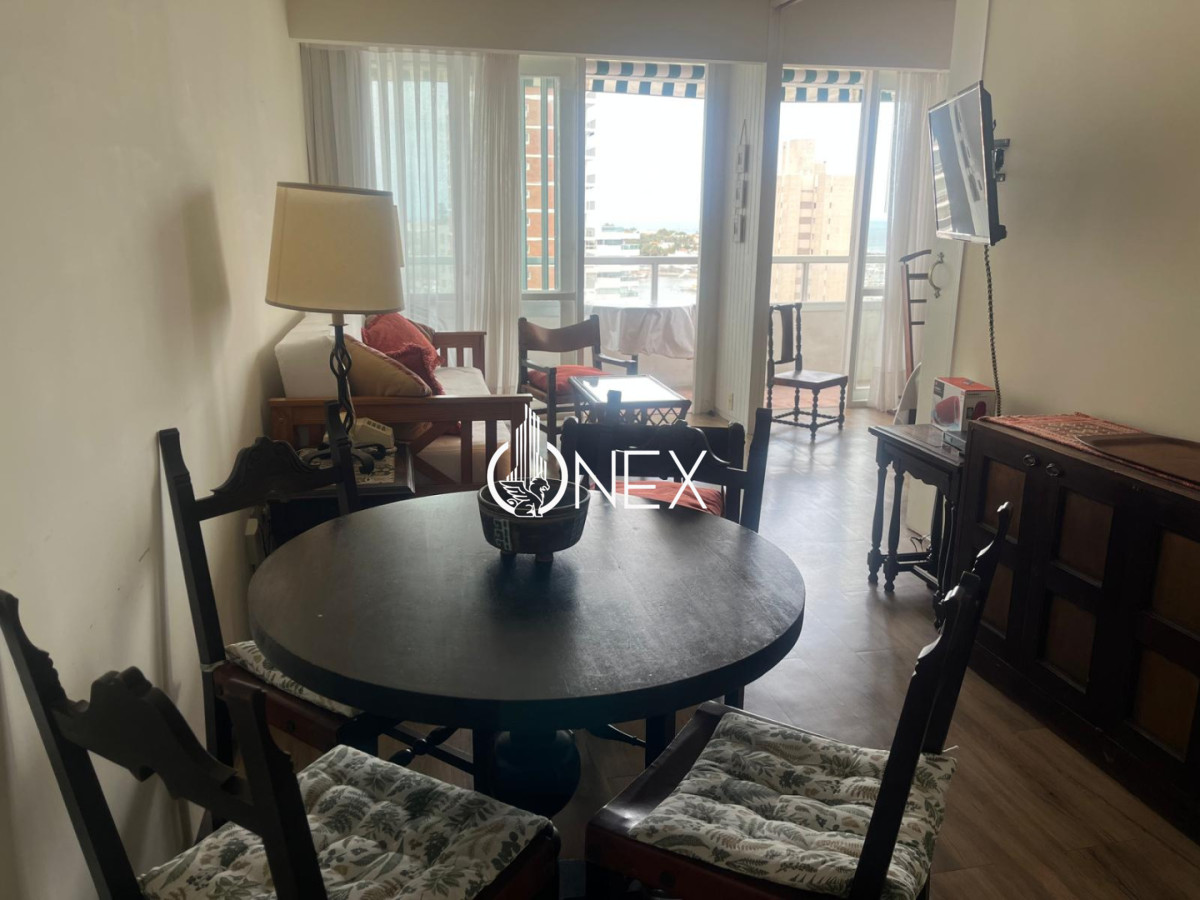 Apartamento ID.4484 - Alquiler invernal de 1 dormitorios en Penìnsula con vista al mar.